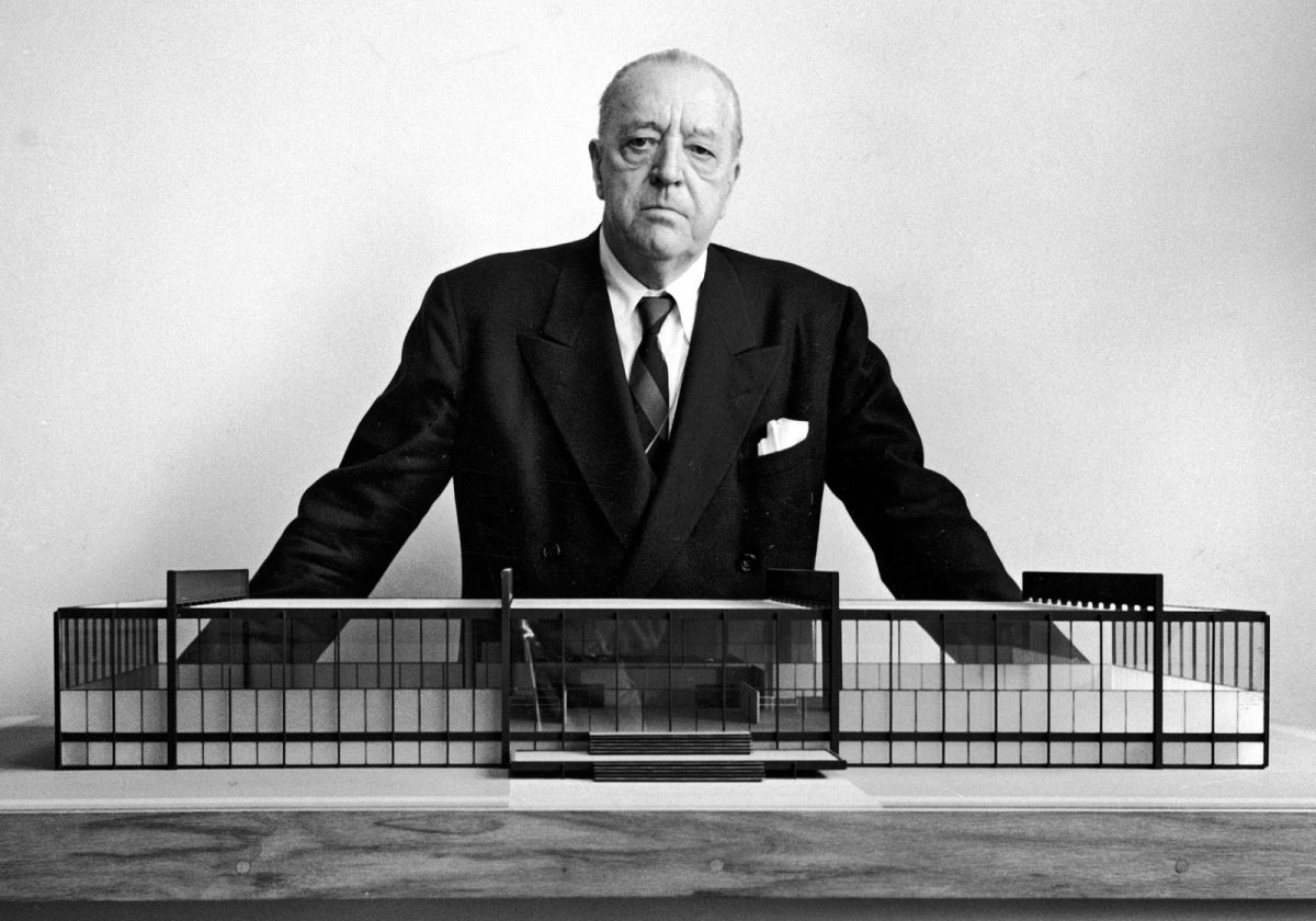 Kiến trúc sư Ludwig Mies van der Rohe (1886 – 1969) với câu châm ngôn nổi tiếng “Less is more”